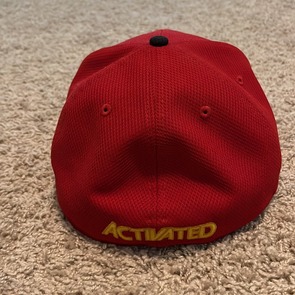 New Era Captain Marvel Hat - Picture 3 of 6